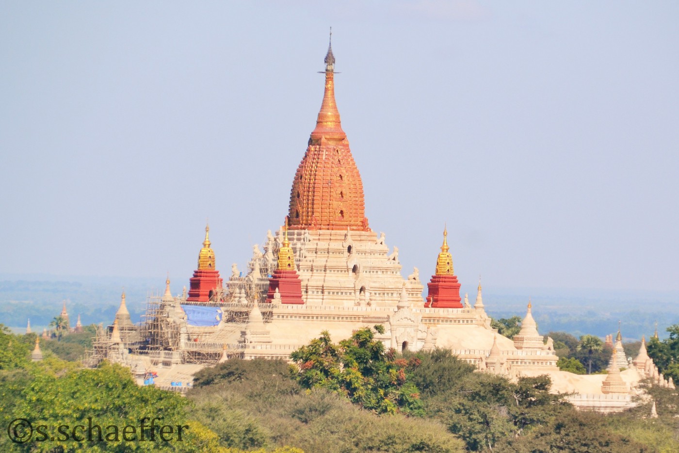 Myanmar Bagan Tempelanlage ©s.schaeffer