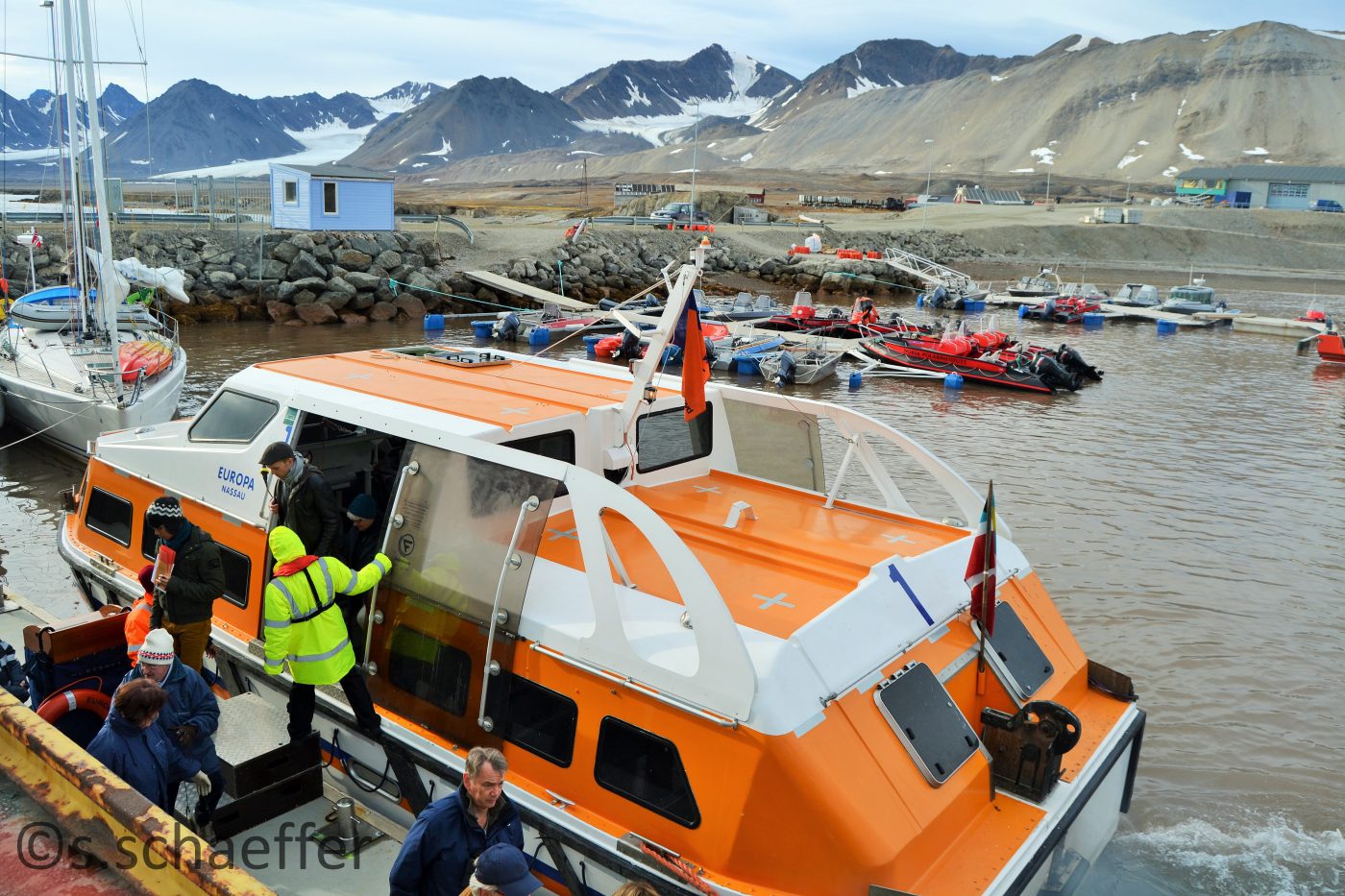 Tenderboot der MS Europa in Spitzbergen